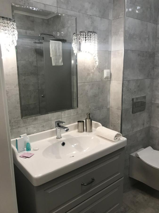 Apartament Mickiewicza - Pkp Station Przemyśl Kültér fotó
